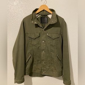 Levi’s jean jacket olive green in medium
